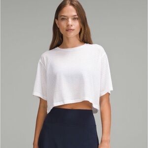 Lululemon Cortes Cropped T-shirt size 6